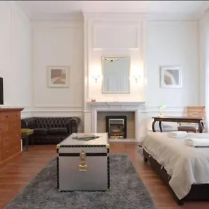 Appartement Luxury Art Deco Close To Museum Of Fine Arts, Budapest